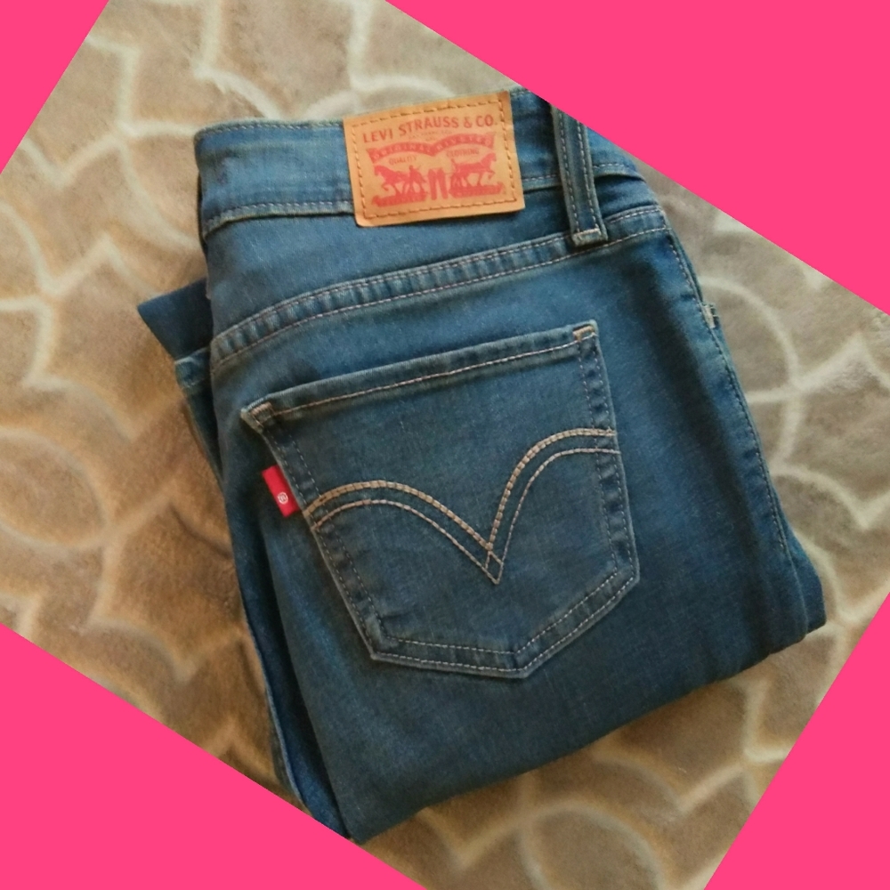 Levis 535 Super Skinny Jeans 26